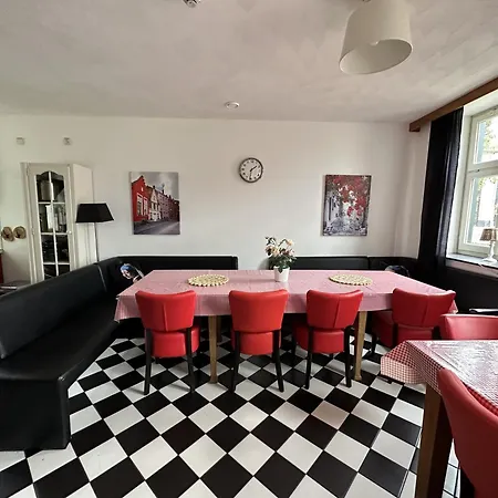 Holiday home Hoeve Drogenberg *