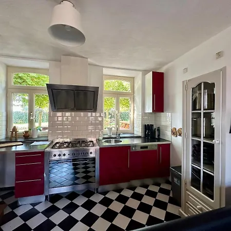 Holiday home Hoeve Drogenberg