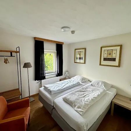 Hoeve Drogenberg * Bemelen